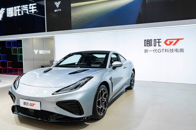 惠州惠城区鑫欧乐企业管理咨询哪吒汽车在智能汽车领域的表现，领途汽车在新能源汽车市场中的影响力