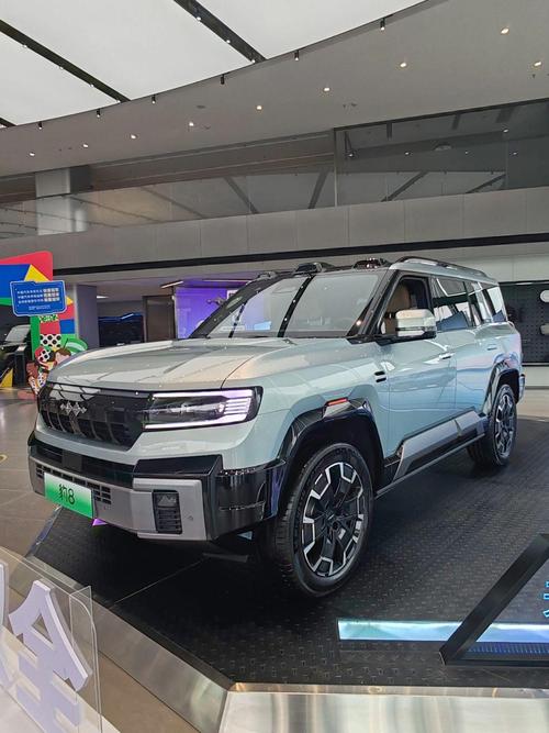 惠州惠城区鑫欧乐企业管理咨询比亚迪方程豹硬派越野的爆款，英菲尼迪35周年与你共成长